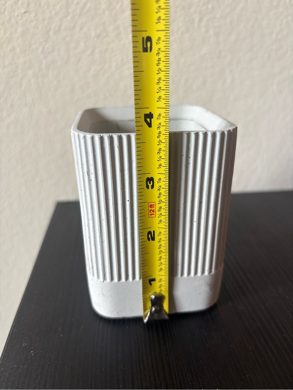 Modern Ribbed White Concrete Ribbed Ceramic Vase - Picture 3 of 4